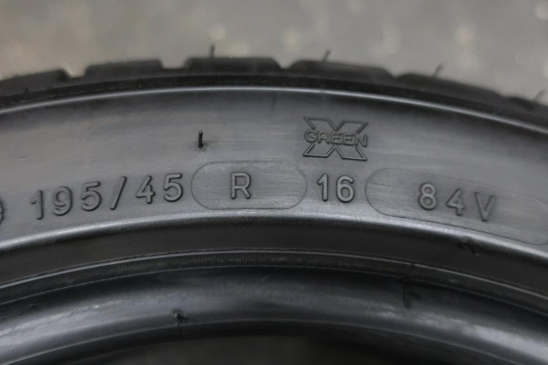 いわた様送料込　ミシュラン　パイロットスポーツ3　195/45R16　バリ溝4本