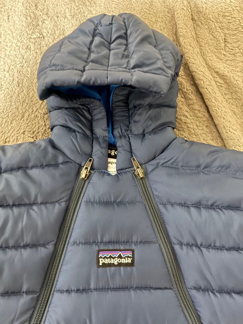 patagonia ダウンアウター 6M ネイビー