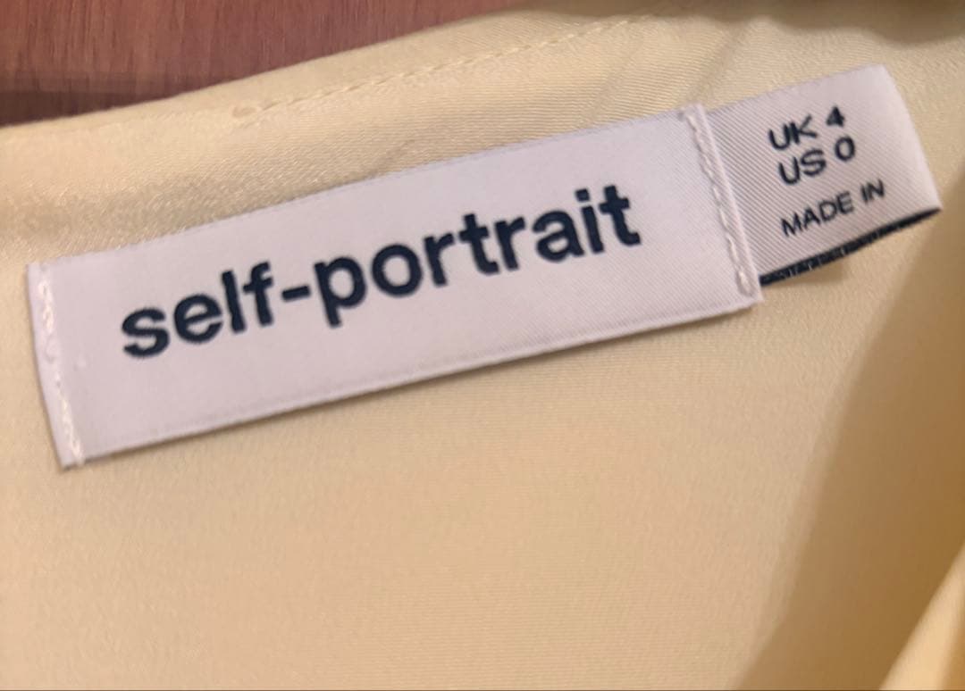 新品☆self-portrait☆膝丈ワンピース