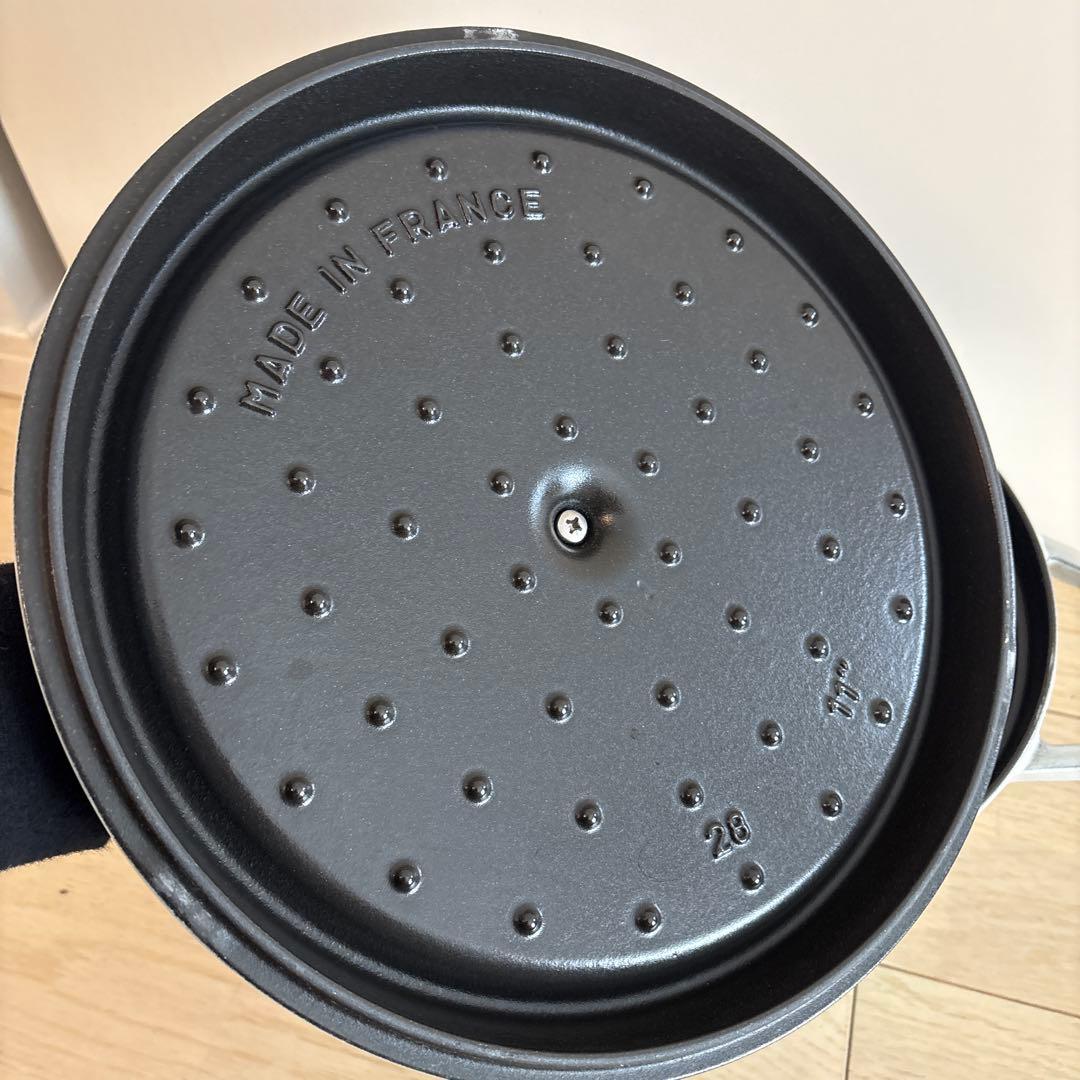 Staub ストウブ　28cmピコココット ラウンド USED
