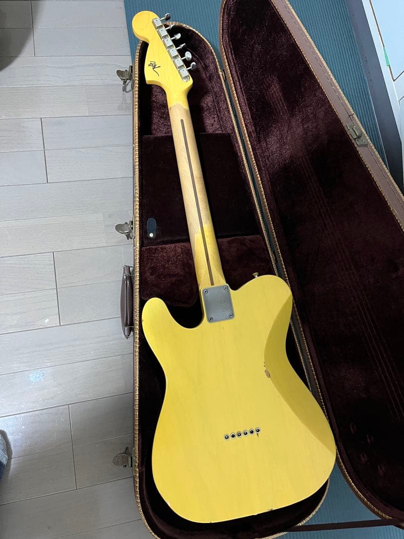 早めに売りたいです　Nash Guitars T72DLX