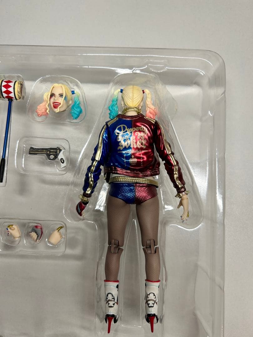 美品　MAFEX マフェックス 033 HARLEY QUINN ハーレークイン