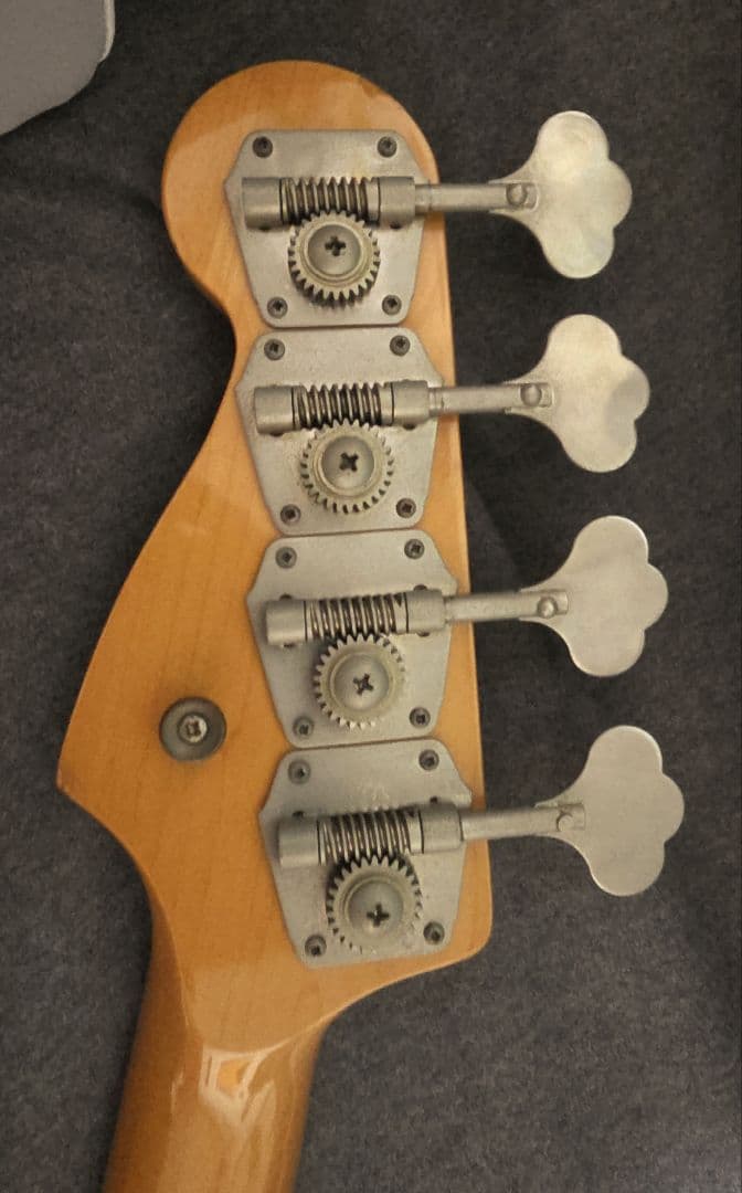 ​Fender USA Precision Bass