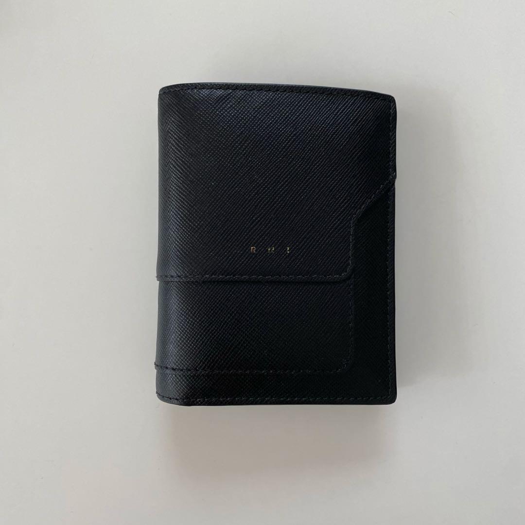 marni マルニ　財布　ウォレット　二つ折り財布　ブラック　レザー