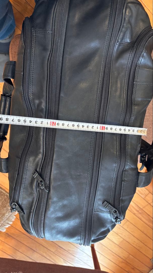TUMI ブラック レザー ボストンバッグ