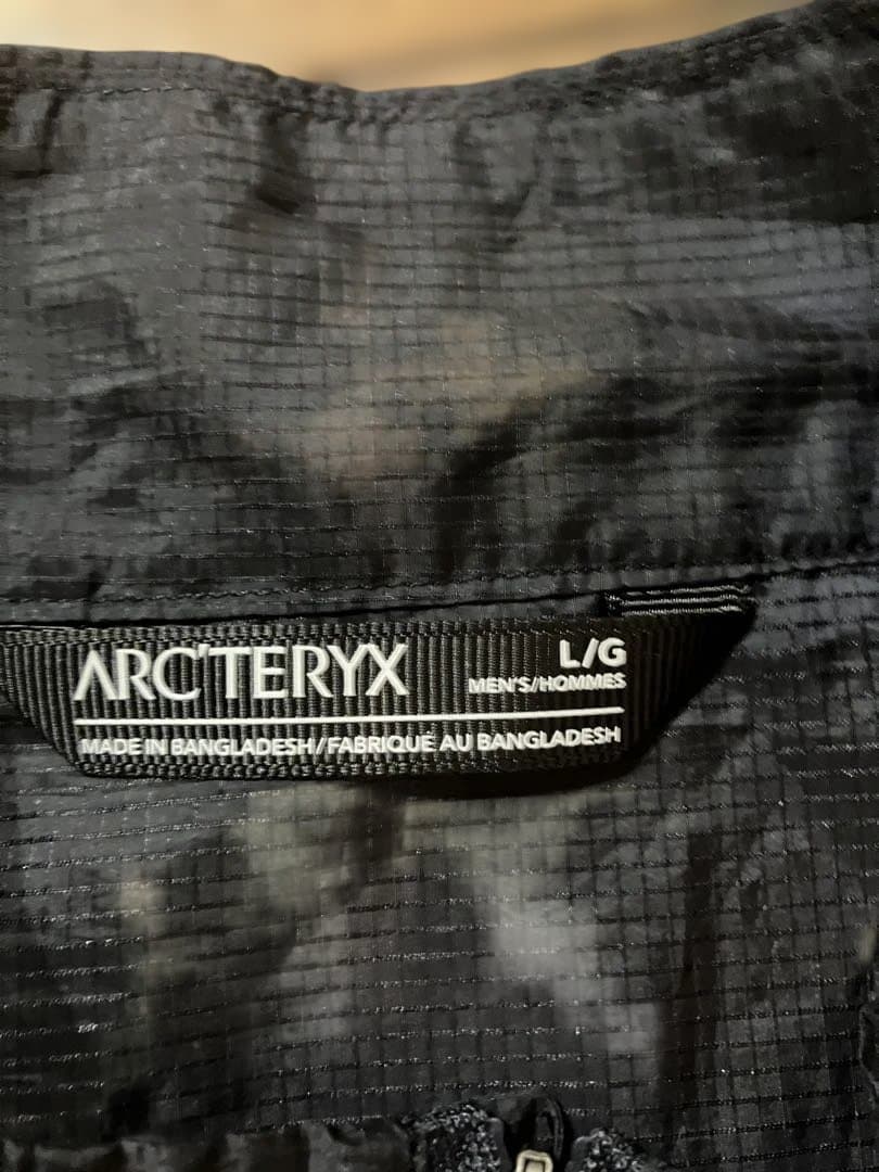 ARC'TERYX ブラック ベスト L/G