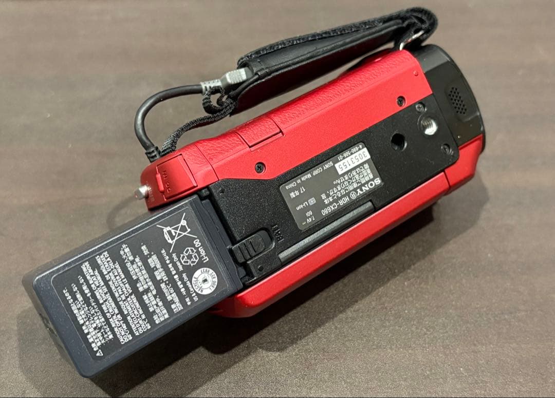 Sony HDR-CX680 レッド ビデオカメラ本体　NP-FV100A