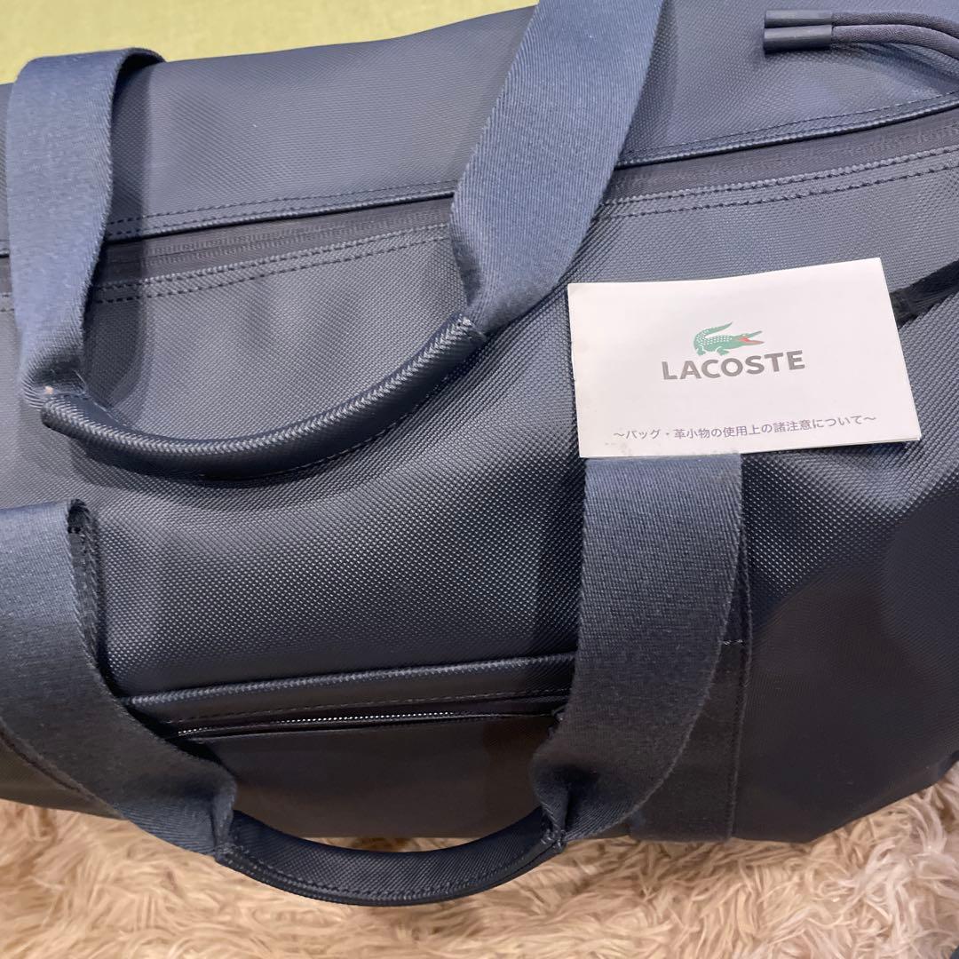 ラコステの旅行バッグ