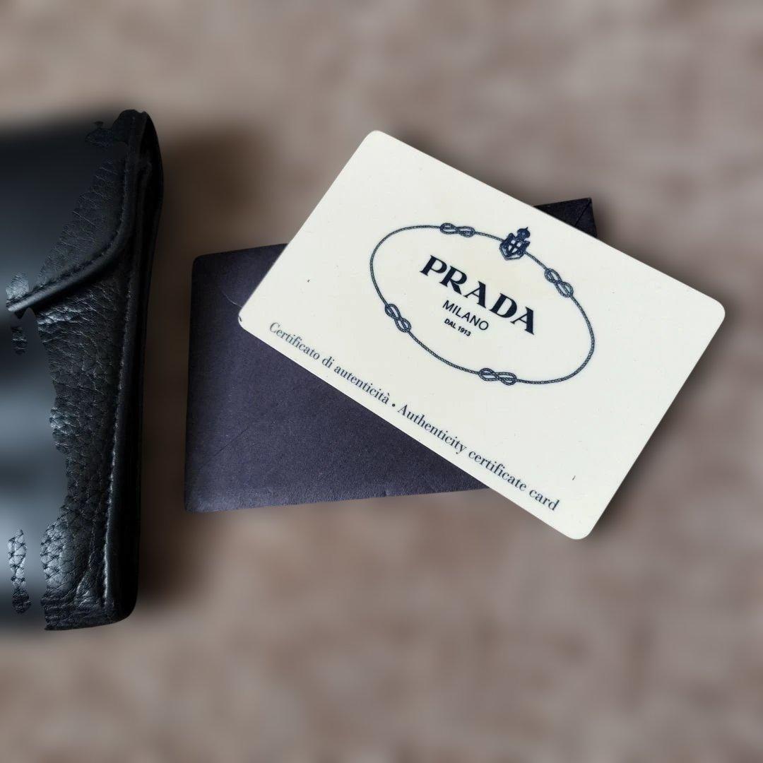PRADA ヴィッテロダイノ レザー製 二つ折り財布 黒