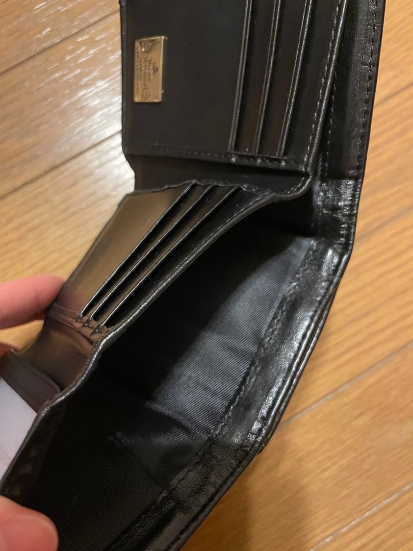 ヴィヴィアンウエストウッド　三つ折り財布