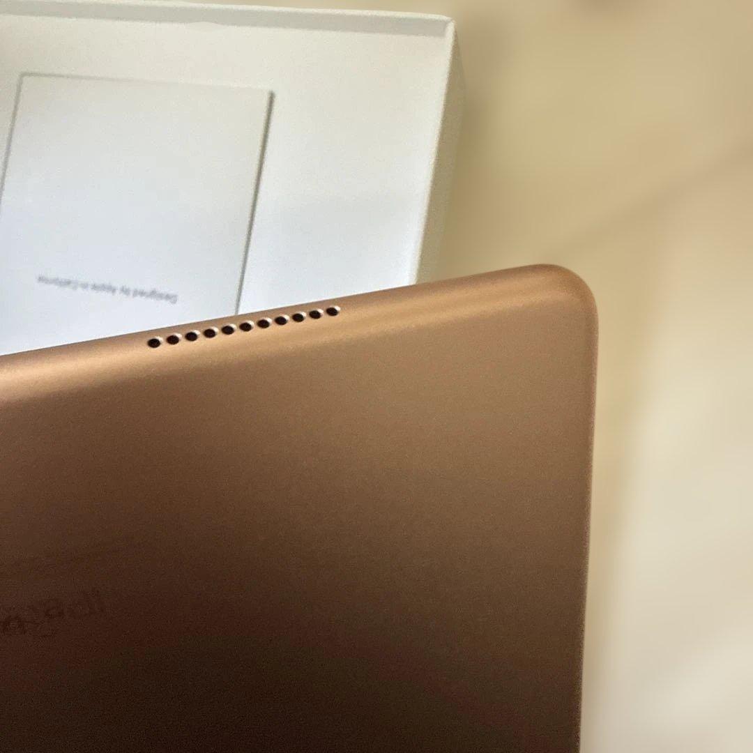 正規　Apple ゴールド 第3世代　iPad Air Wi-Fi 64GB