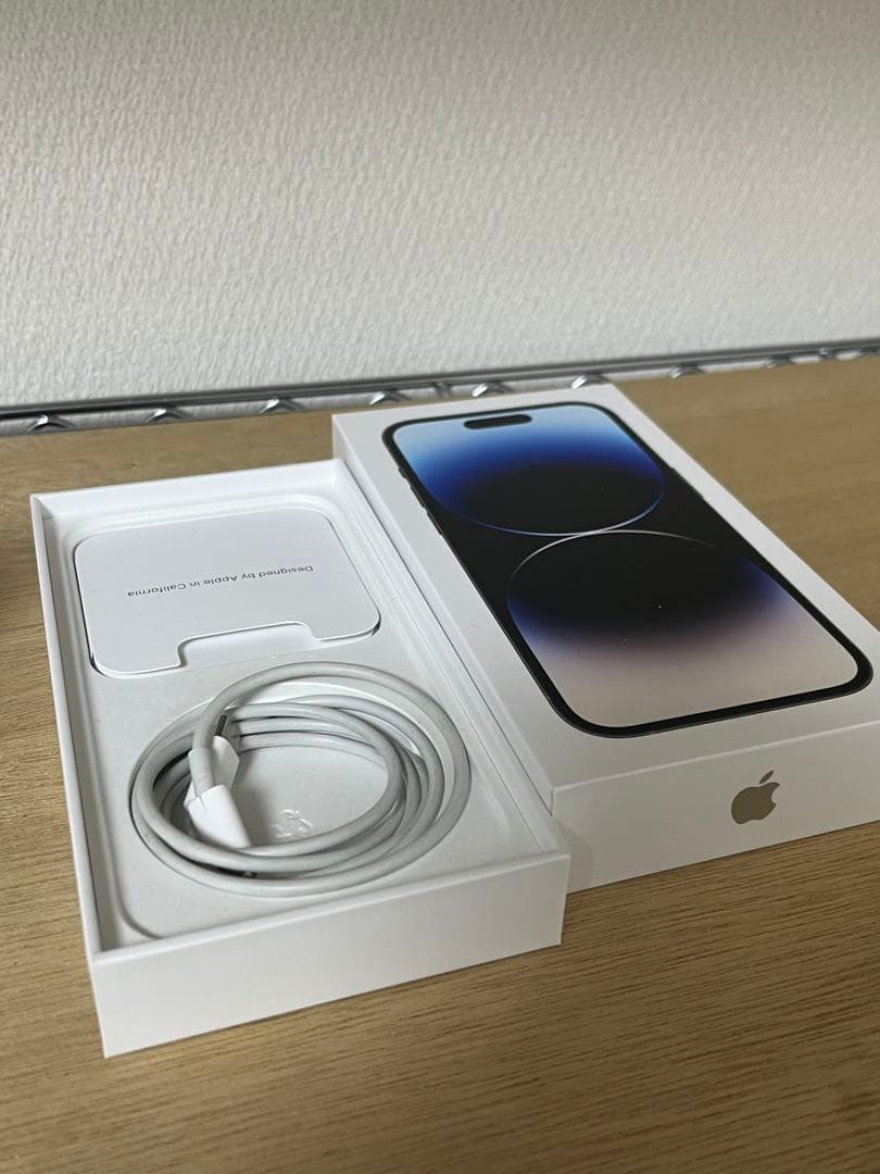 Apple iPhone 14 Pro 256GB SIMフリー 美品
