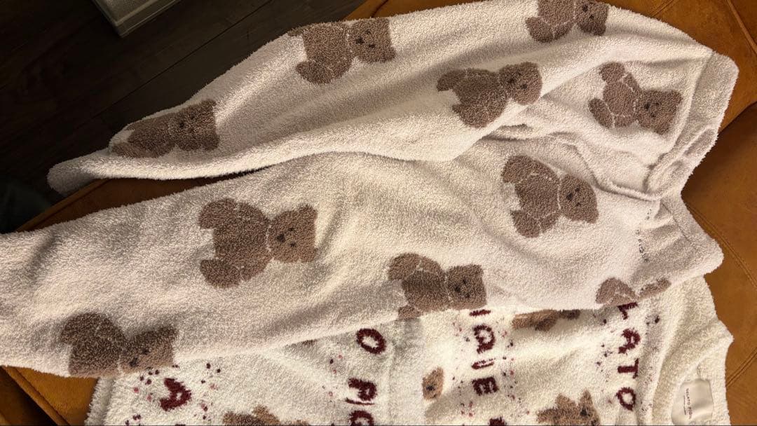 ジェラートピケクマ柄フワフワルームウェアセット