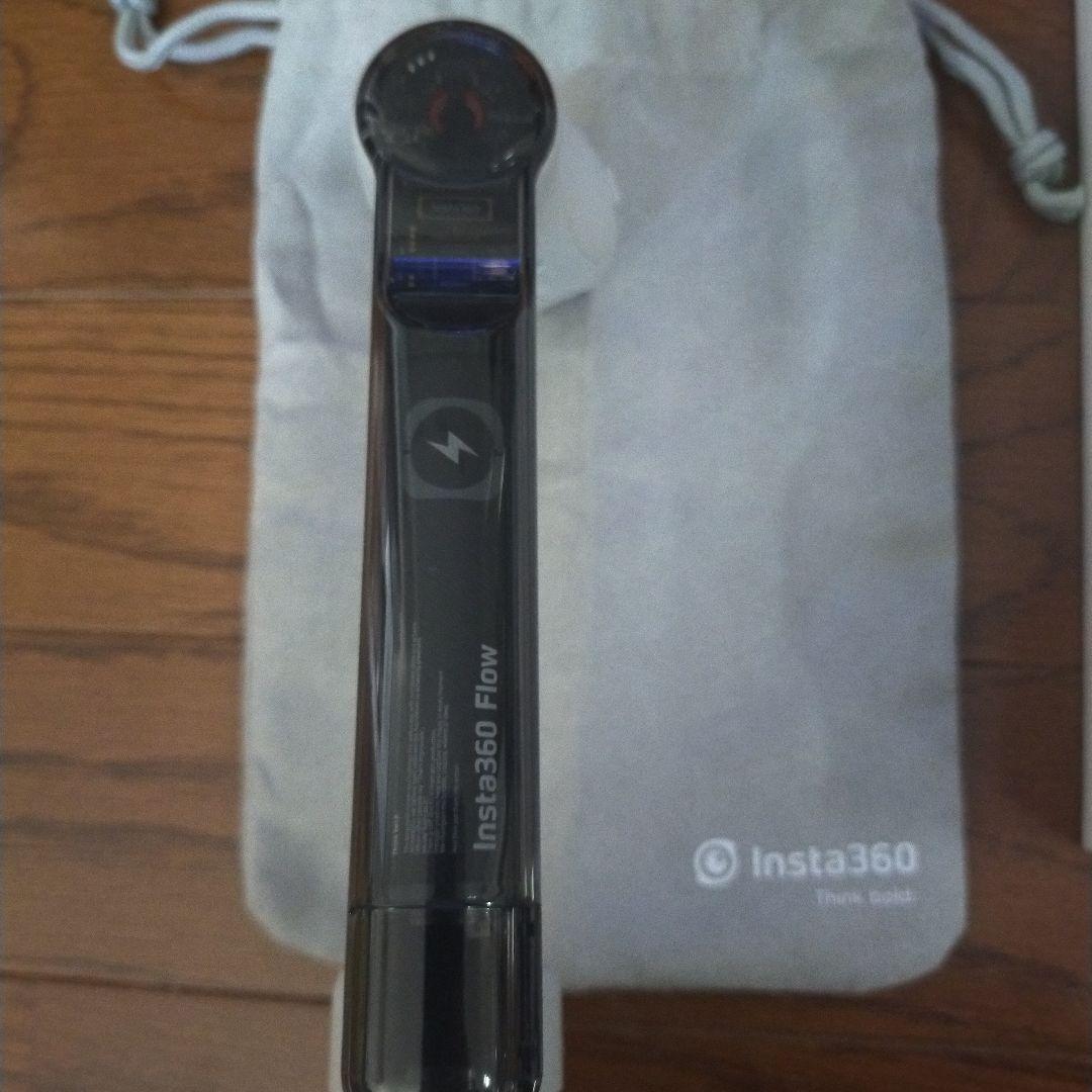 激安Insta360 Flow スタビライザー、aMagisnケース付き