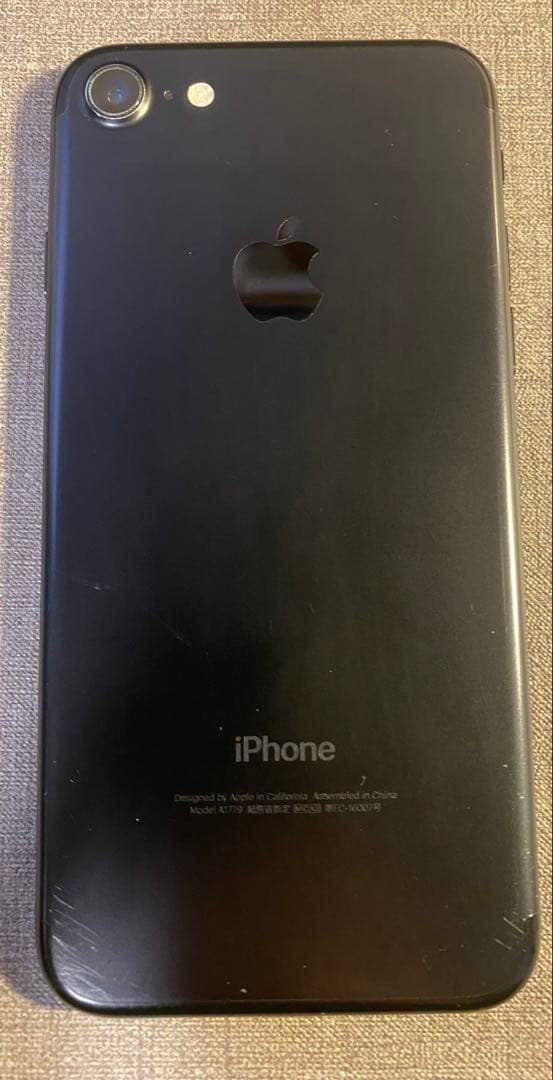 iPhone 7 ブラック 本体 256GB バッテリー92% SIM
