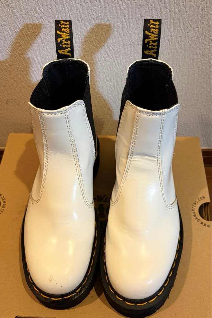 Dr. Martens ホワイト サイドゴアブーツ　23cm