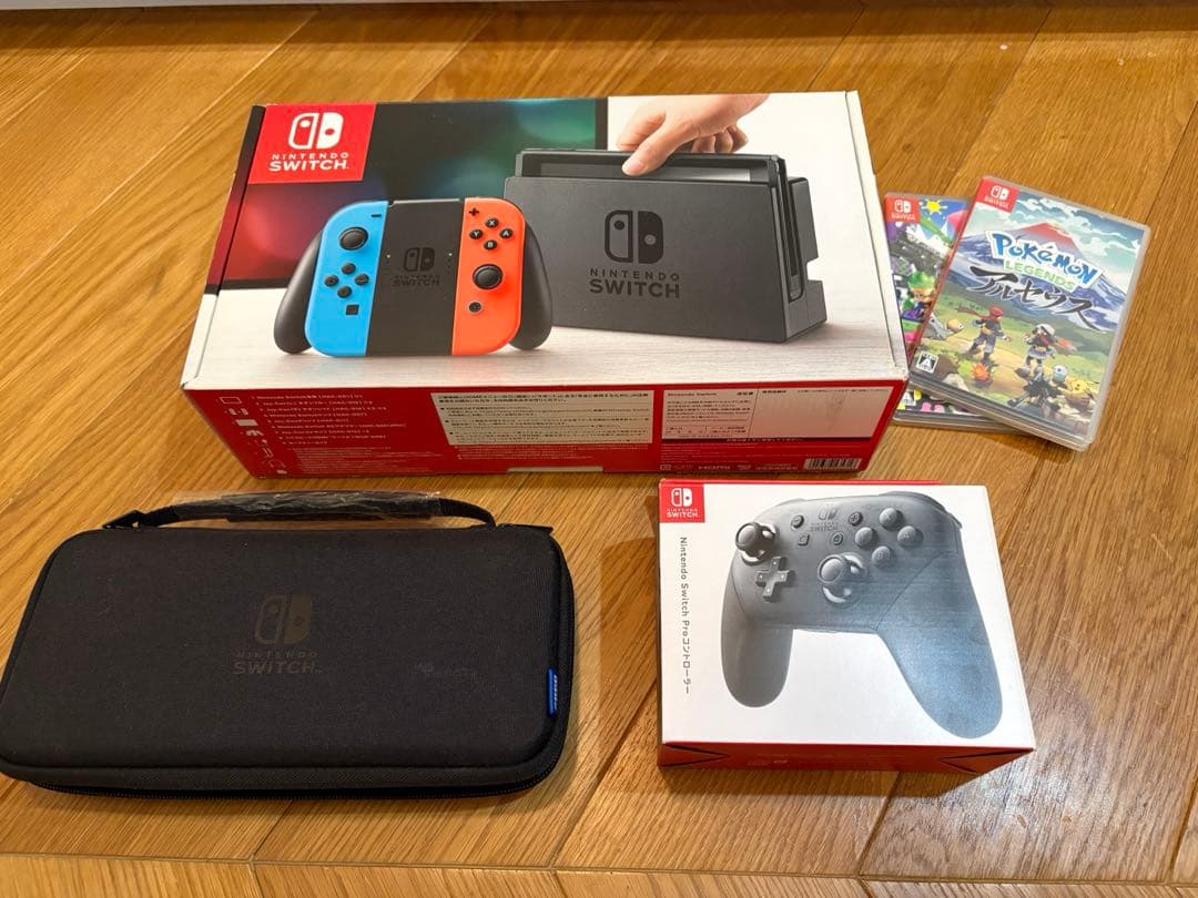 Nintendo Switch 本体 / プロコン/ ソフト2点おまけ