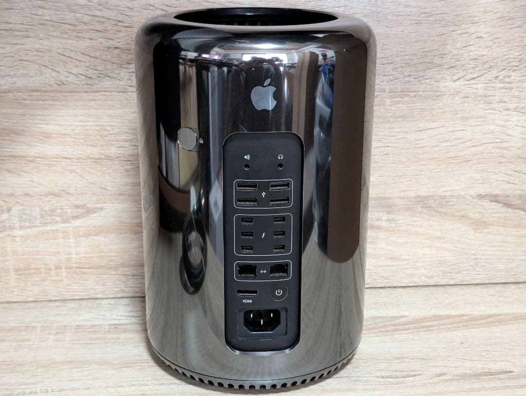 L*2様 Apple Mac Pro Late2013 CTOモデル 12C＆D