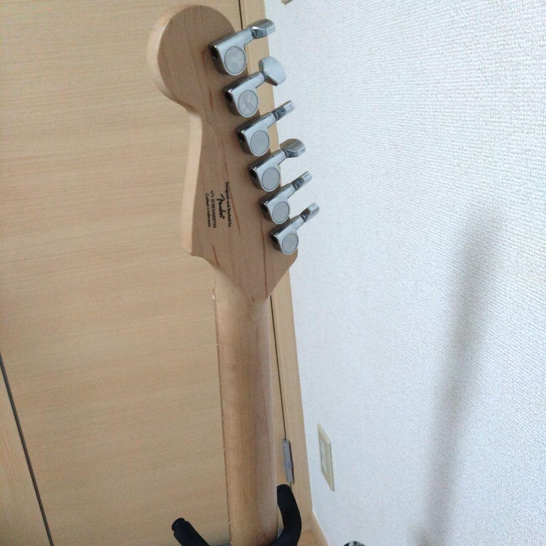 J*e様 Squier Stratocaster ギター