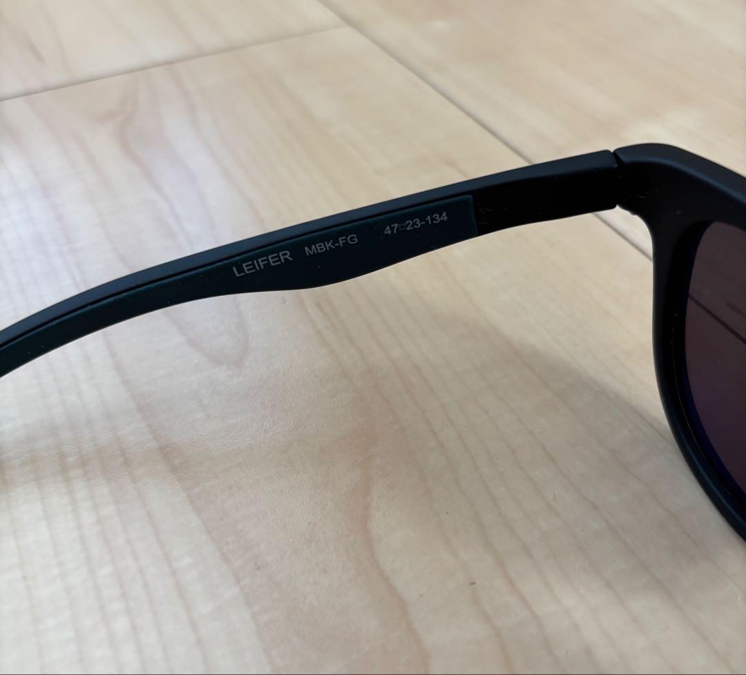 Eyevol マットブラック サングラス