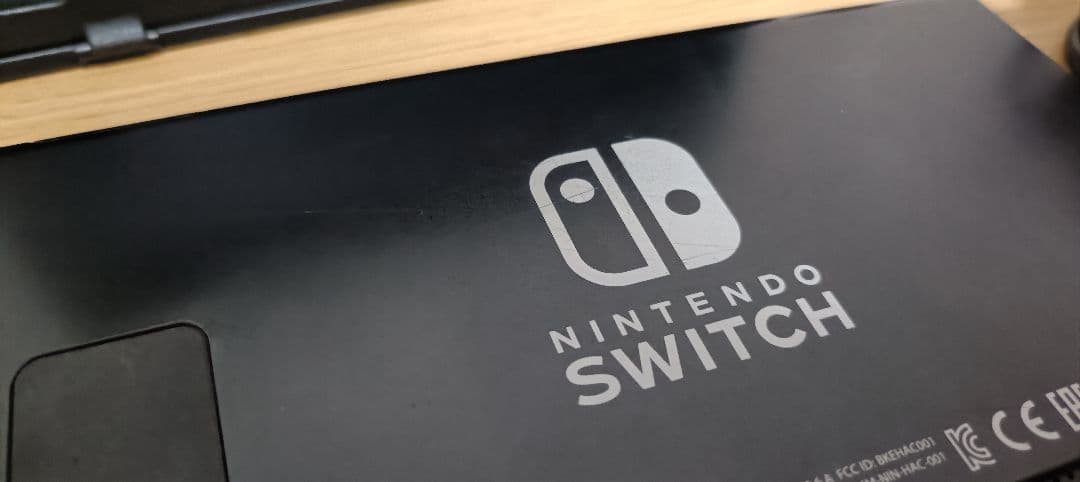 【旧】Nintendo Switch 本体【箱•ジョイコンなし】