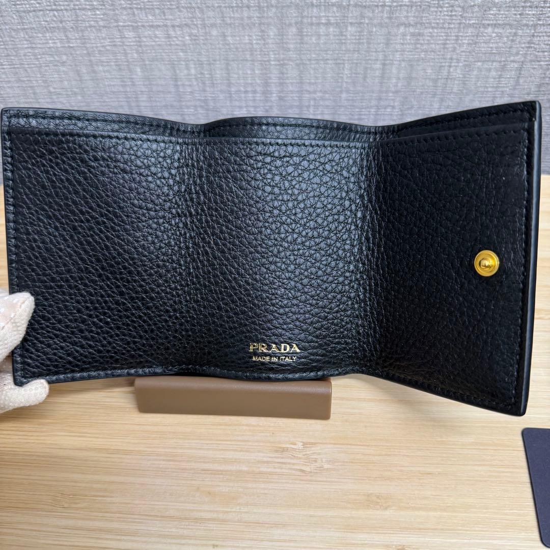 miko 美品★ PRADA 三つ折り財布 ブラック