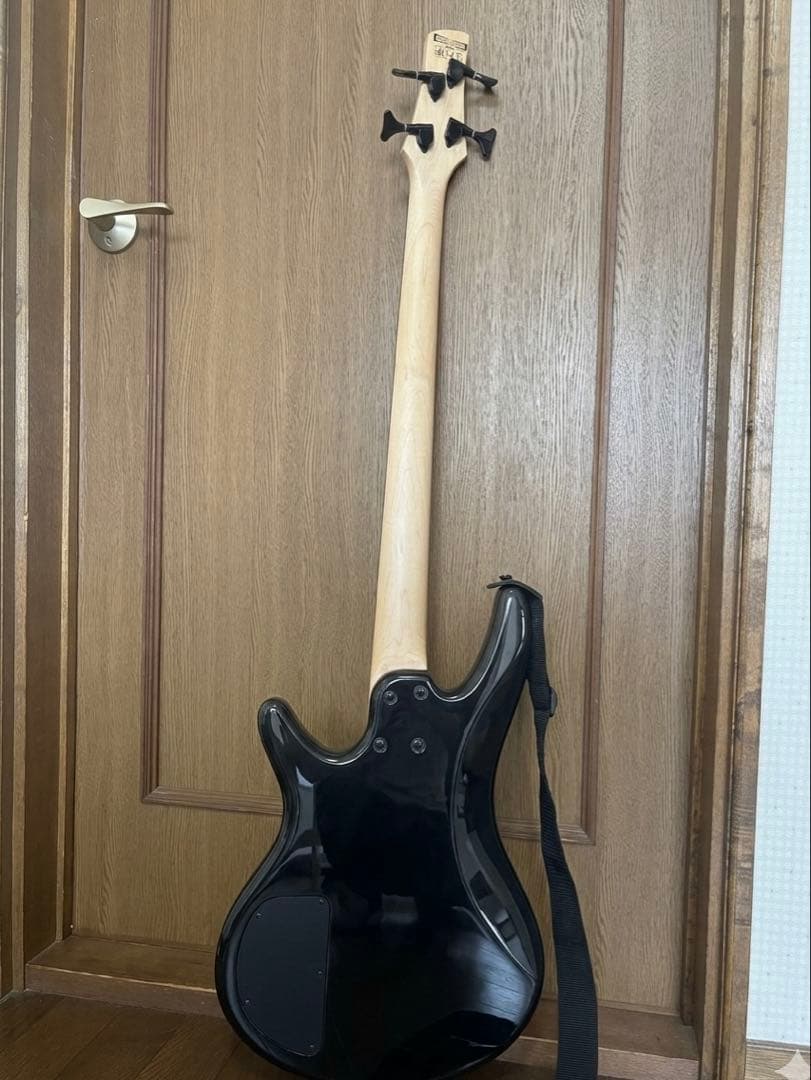 【超美品】Ibanez GSR200 ベース 4弦 ブラック ケース付