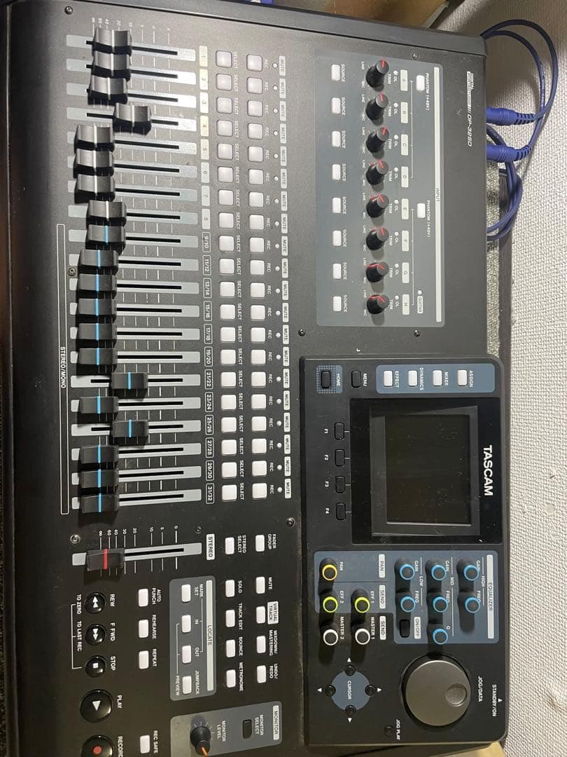 美品 TASCAM DP-32SD マルチトラックレコーダー 動作未確認