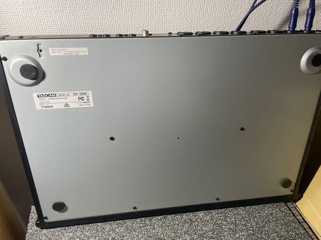 美品 TASCAM DP-32SD マルチトラックレコーダー 動作未確認