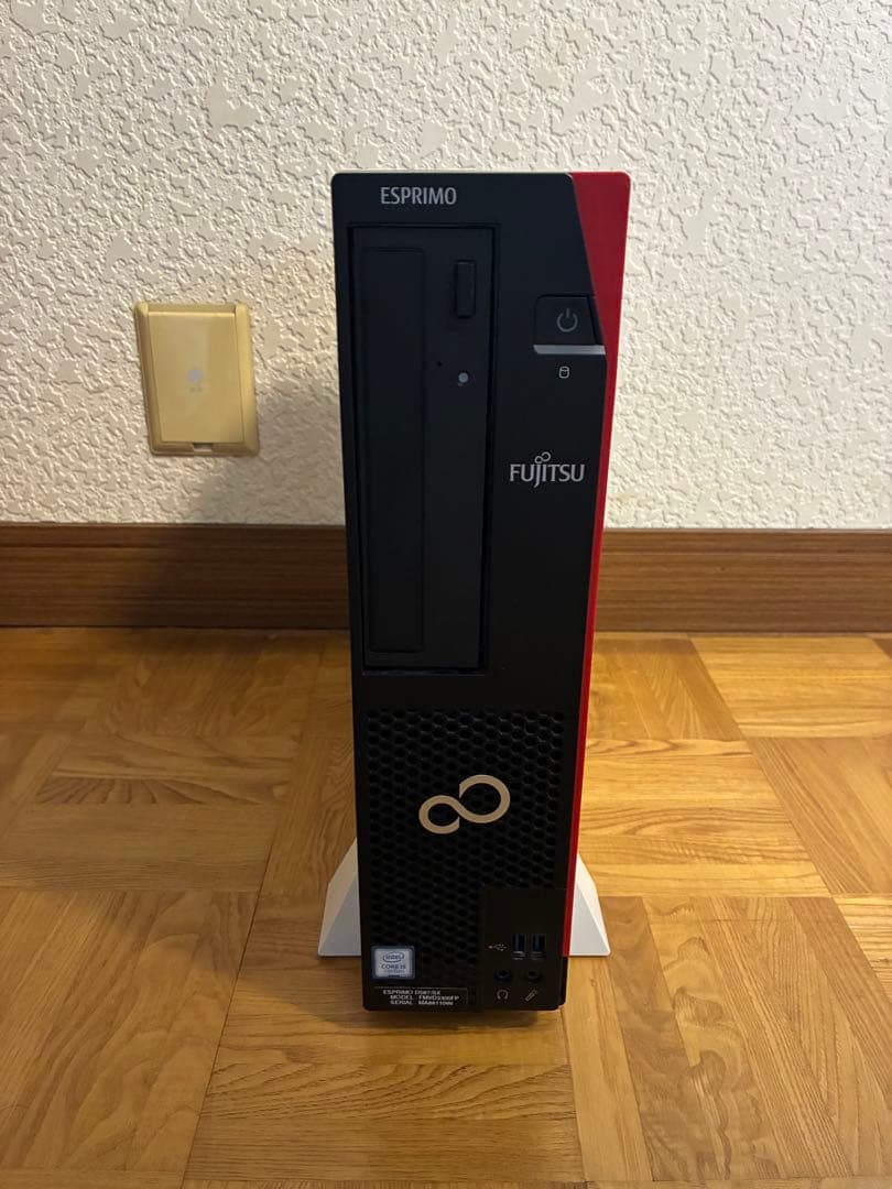 Windowsデスクトップ FUJITSU ESPRIMO gt730 i5 7500 8g 256gb