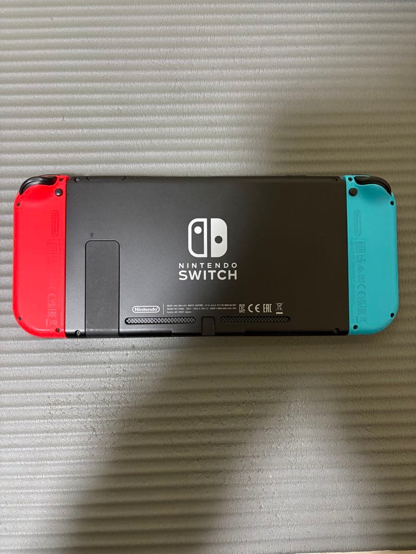 Nintendo Switch 本体 青/赤　コントローラー付
