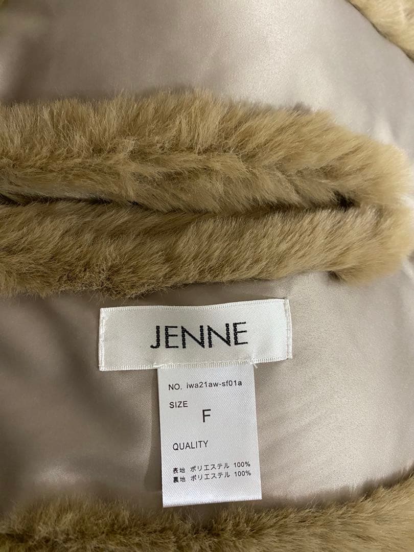JENNE エコーファーマフラー　ベージュ　新品