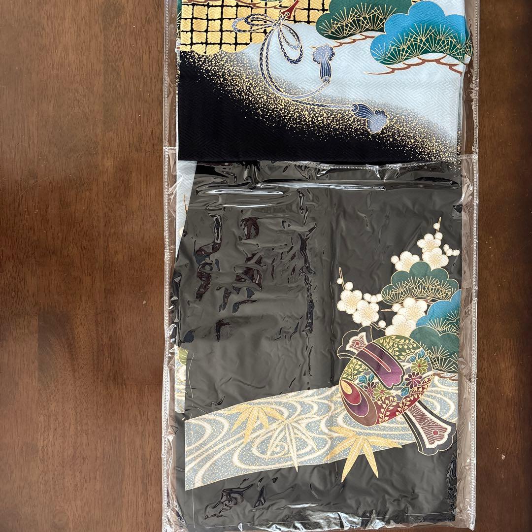 新品未使用　京美　お宮参り 着物 男の子 絹100％ 正絹　鷹 金彩絵巻文様