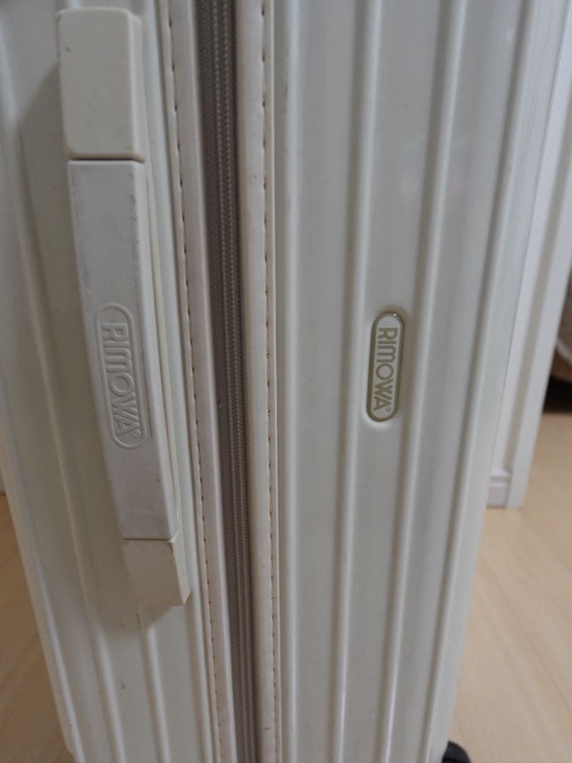 RIMOWA スーツケース　チェックインM アローズ
