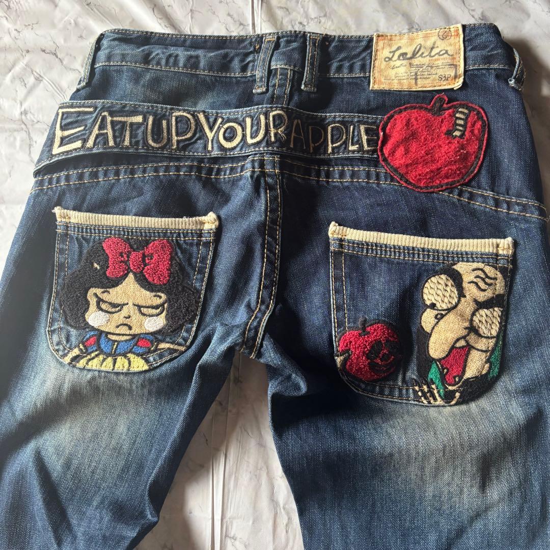 ロリータジーンズ　白雪姫 ワッペン　刺繍 ダメージ加工 デニム　Y2K M