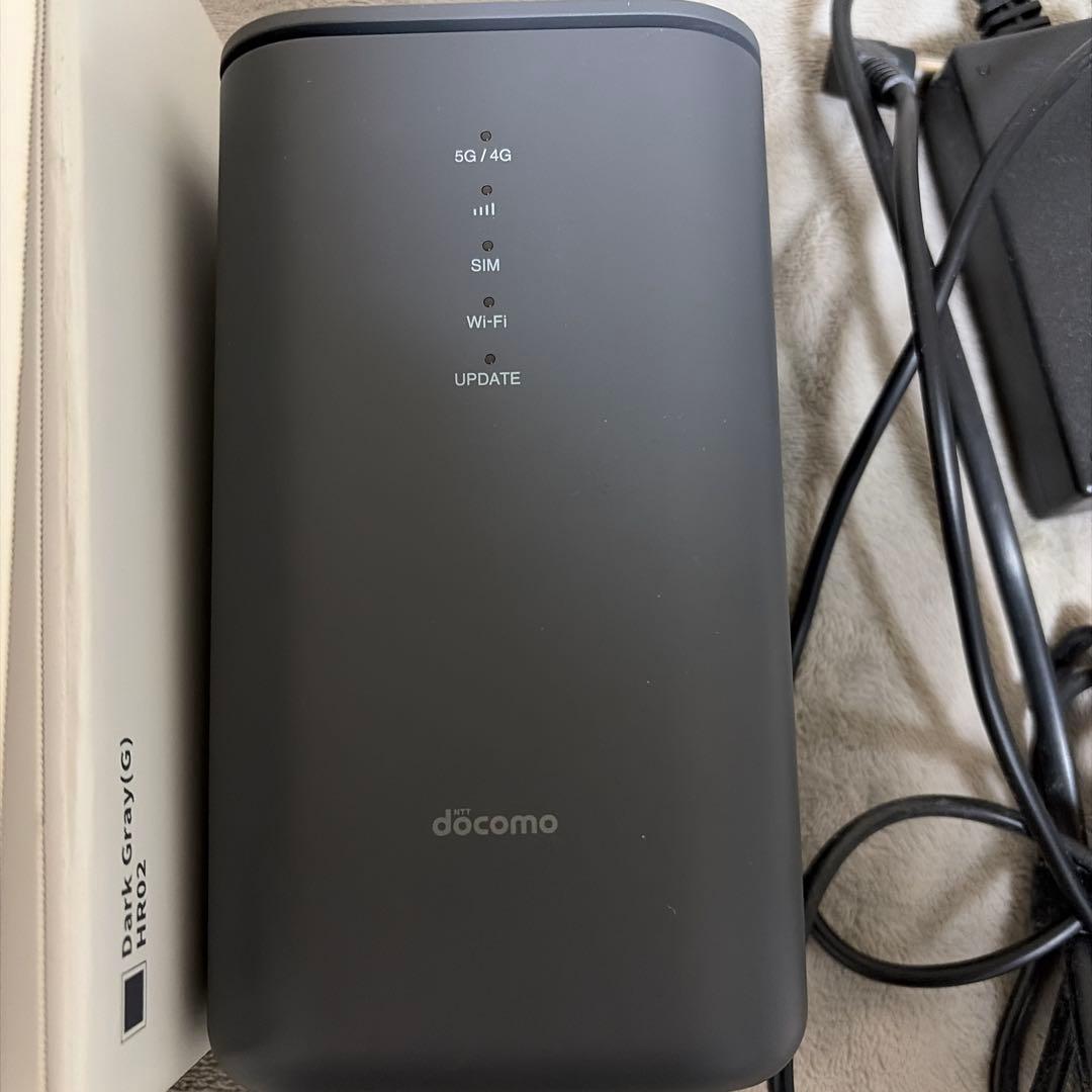 docomo HR02 5G/4Gルーター ダークグレー