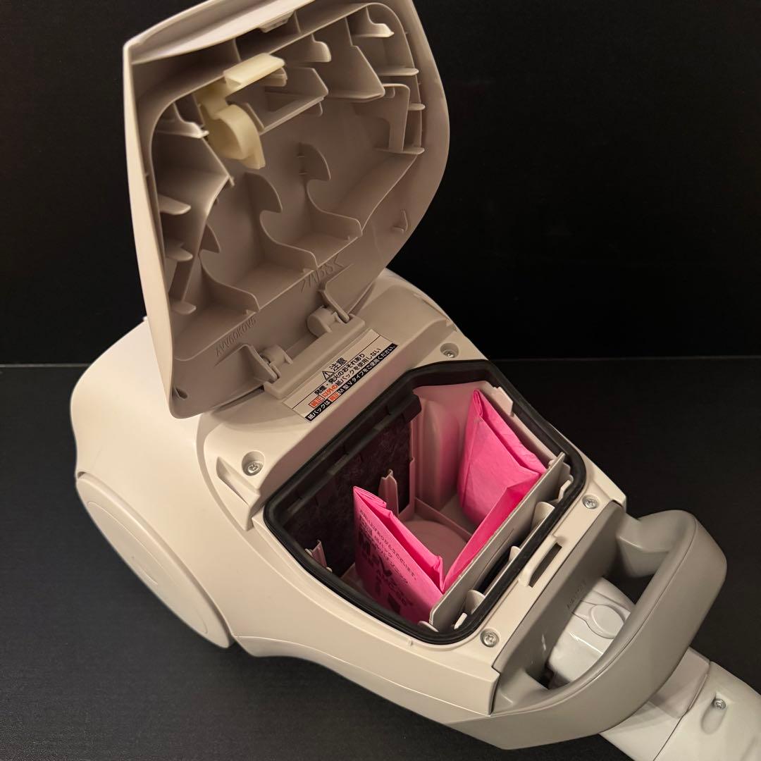 【美品】Panasonic キャニスター 掃除機 MC-PJ21A-C