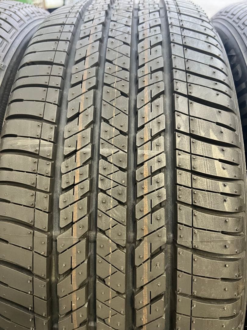 ブリヂストン　エコピア　225/55R18 2025年製　 　極美品