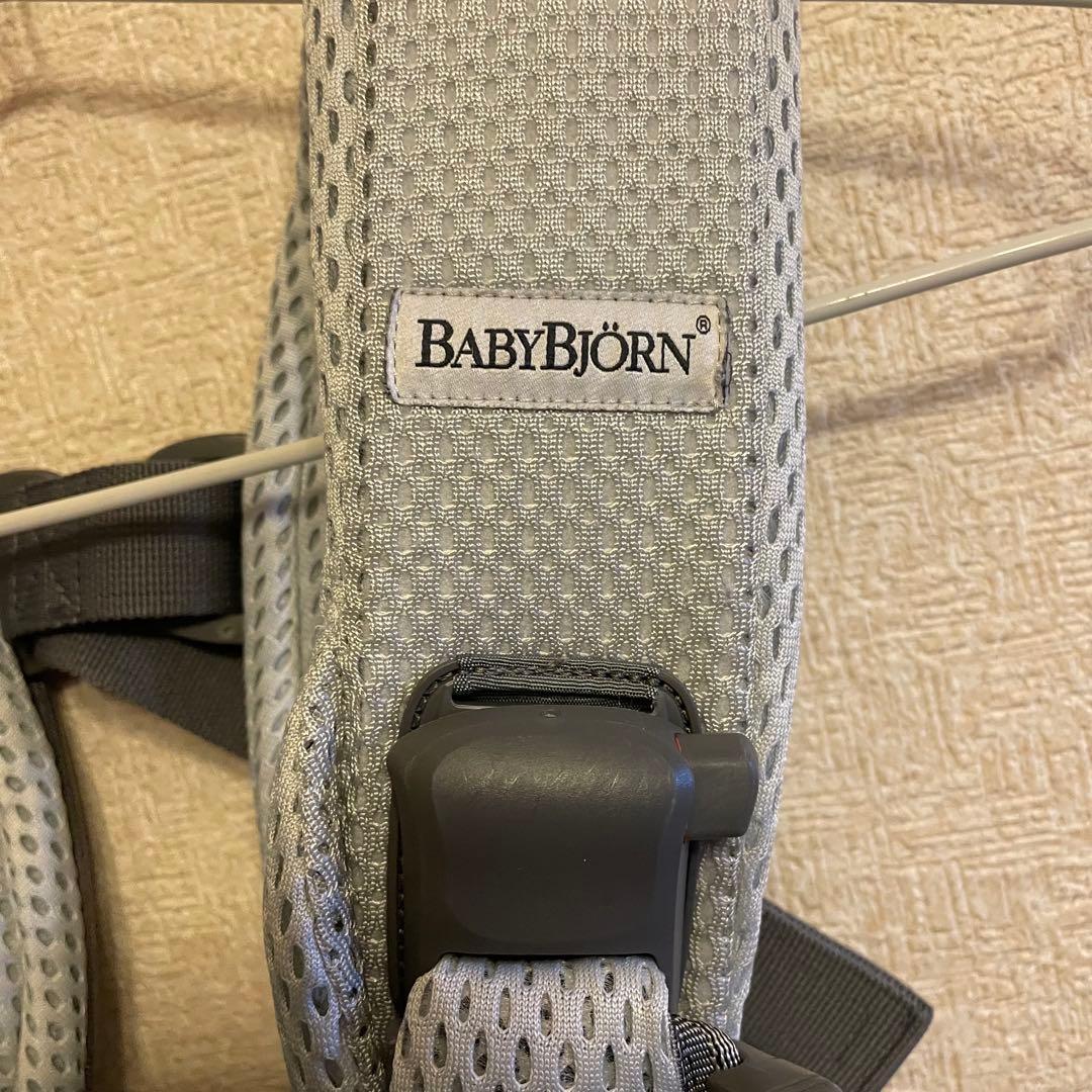 【美品】ベビービョルン抱っこ紐ONE KAI Air シルバー　収納ポーチ付き