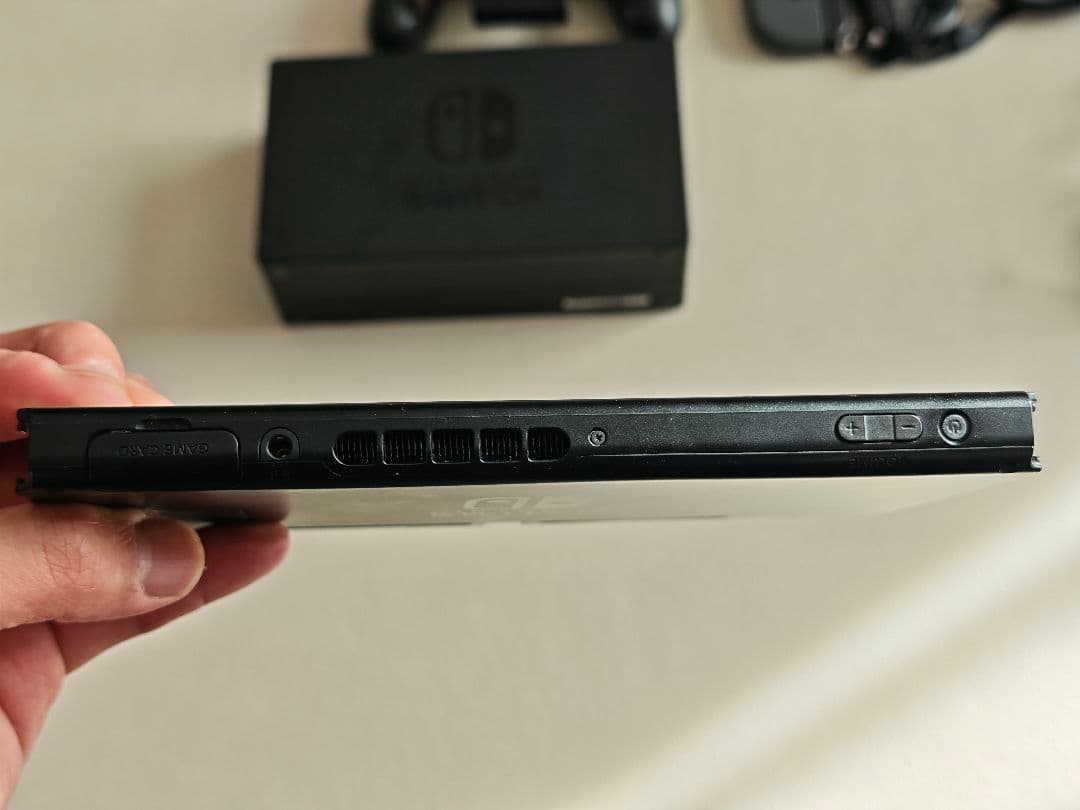 Nintendo Switch　ジョイコン　充電スタンド　ホリパッド　あつ森