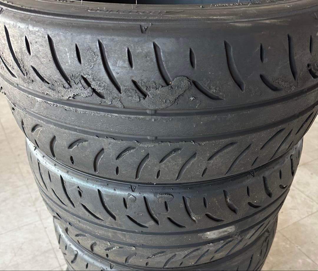 【激安】ダンロップ　DIREZZA ZⅢ 195/50R15 2本セット　タイヤ