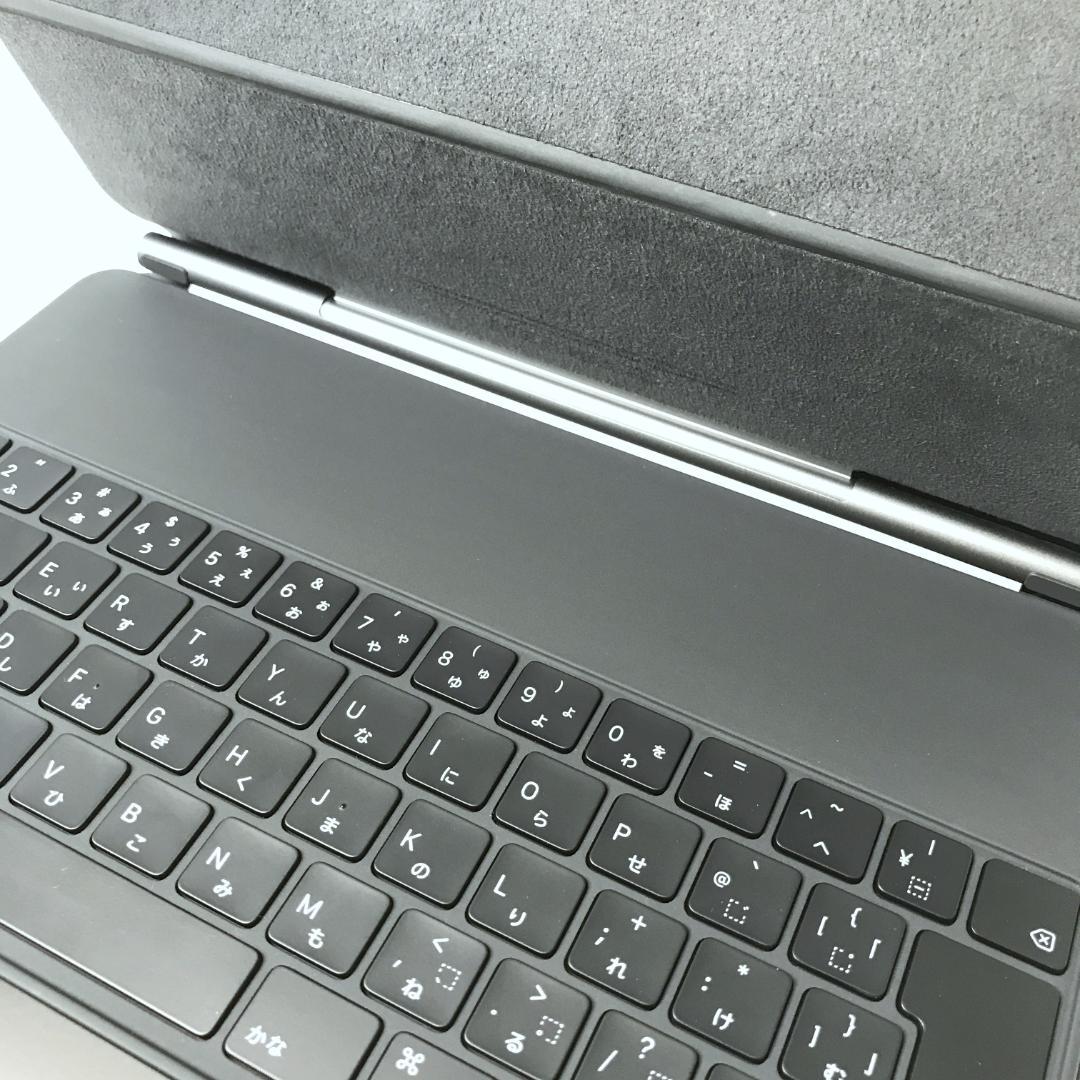【美品】Apple純正 Magic Keyboard 12.9インチ A2480