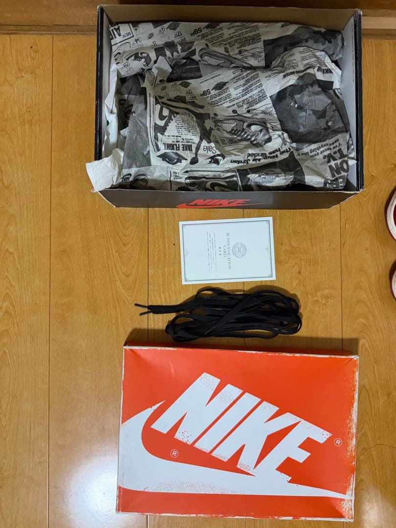 Nike Air Jordan 1 ロスト&ファウンド シカゴ