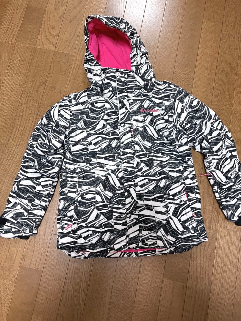 Columbia コロンビア　スキーウェア女の子用ジュニアM140サイズ美品
