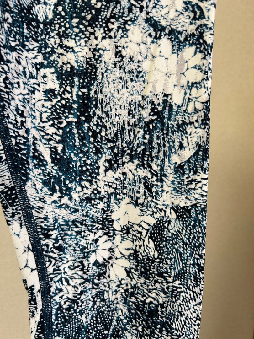 【koma】美品　Lululemon ルルレモン　レギンス