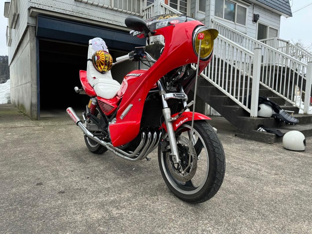 バリオス2型 zr-250b 三段シート