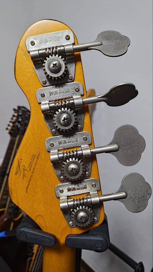 JHS　Vintage V96 ICON Fretless