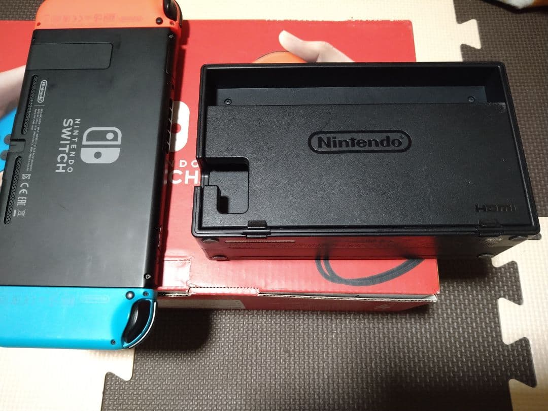 美品！Nintendo Switch 本体 青/オレンジ プロコンと保護カバー