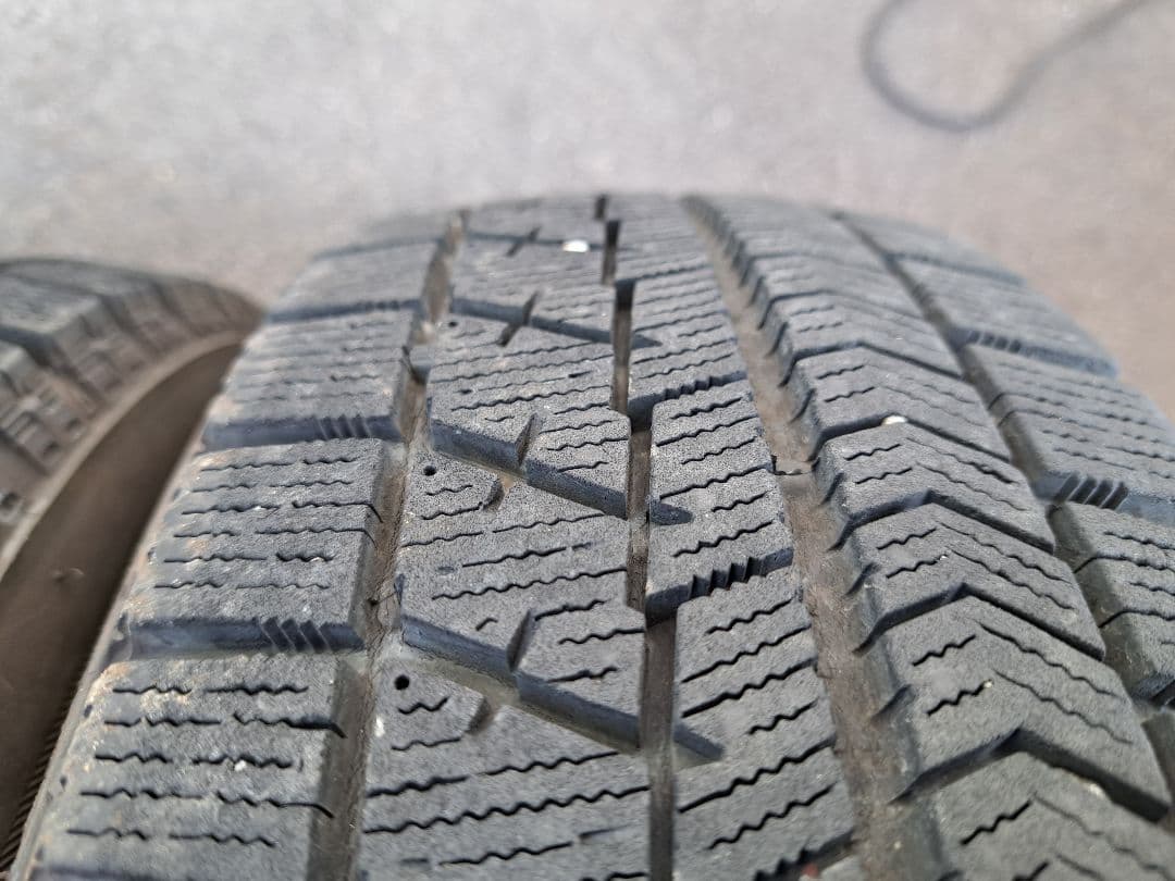 155/65R14バリ山！絶対安心ブリザック！お買い得ブリヂストン！送料￥300