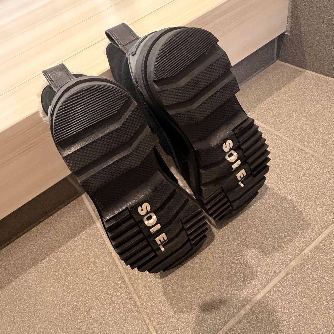 【極美品】SOREL ソレル TIVOLI IV WP ティボリ黒　24.5